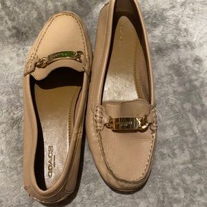Coach flat leather shoes